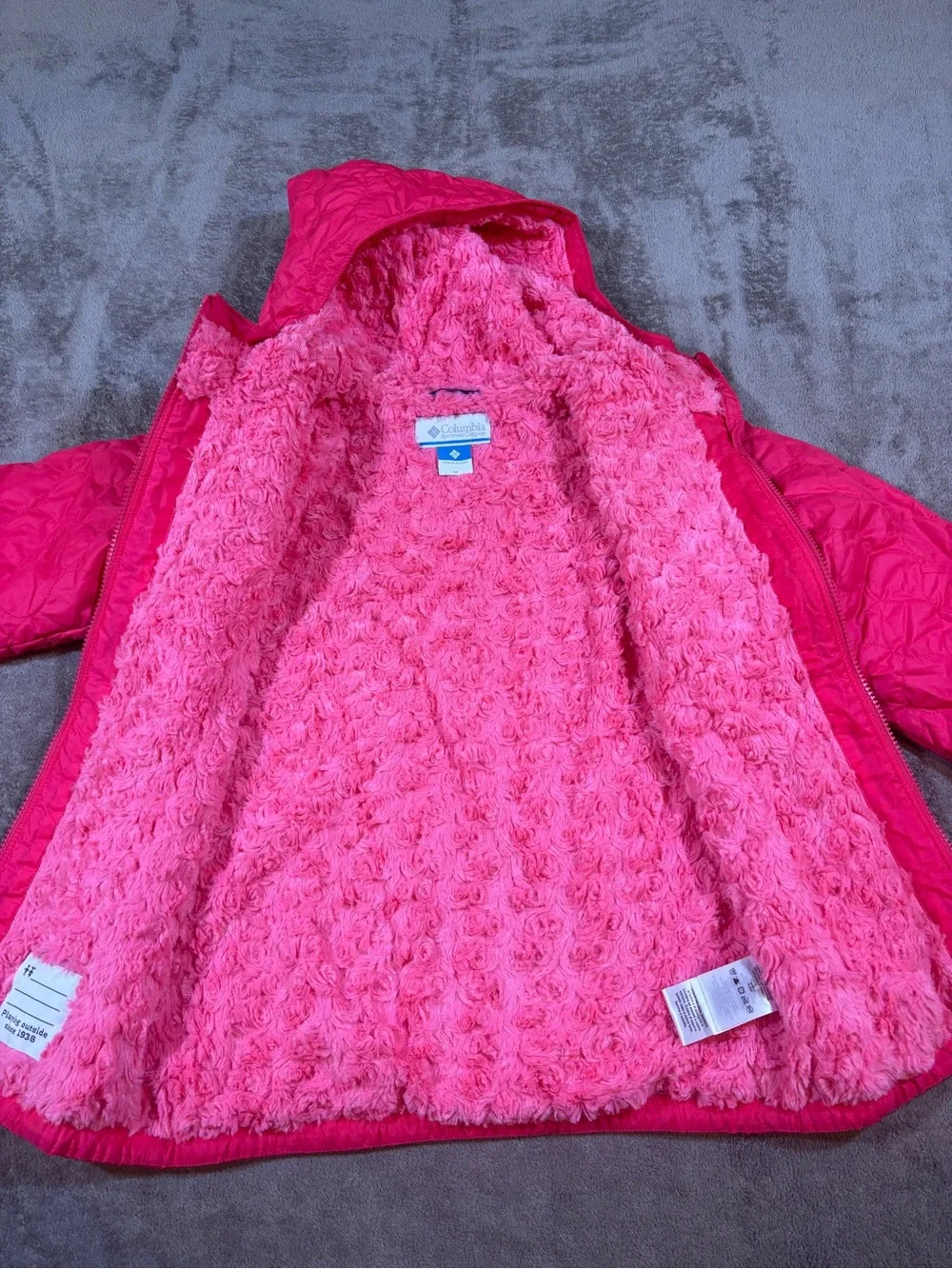 Columbia girls medium